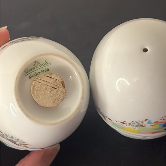 RARE Rosenthal Asimetria Series Porcelain Egg Salt Pepper Shakers Bjorn Wiinblad - Picture 6 of 7
